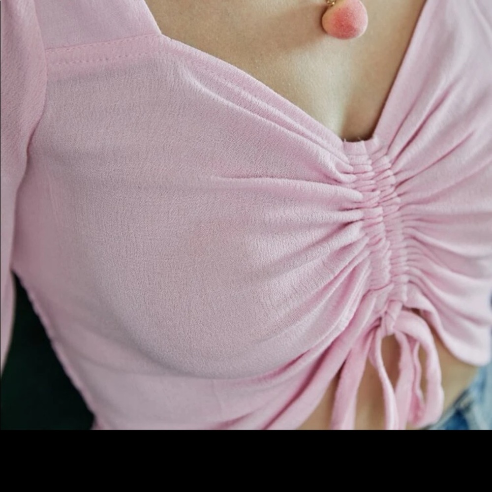 Drawstring front crop - Picture 4 of 4